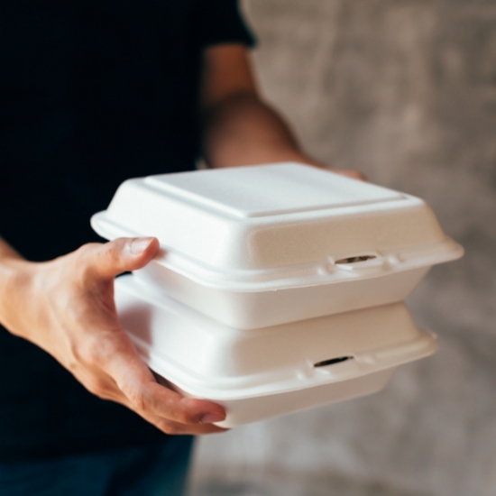 Setor de Embalagens Plásticas Flexíveis no Brasil Cresce 7,6% em 2024, Impulsionado por Alimentos e Pet Food